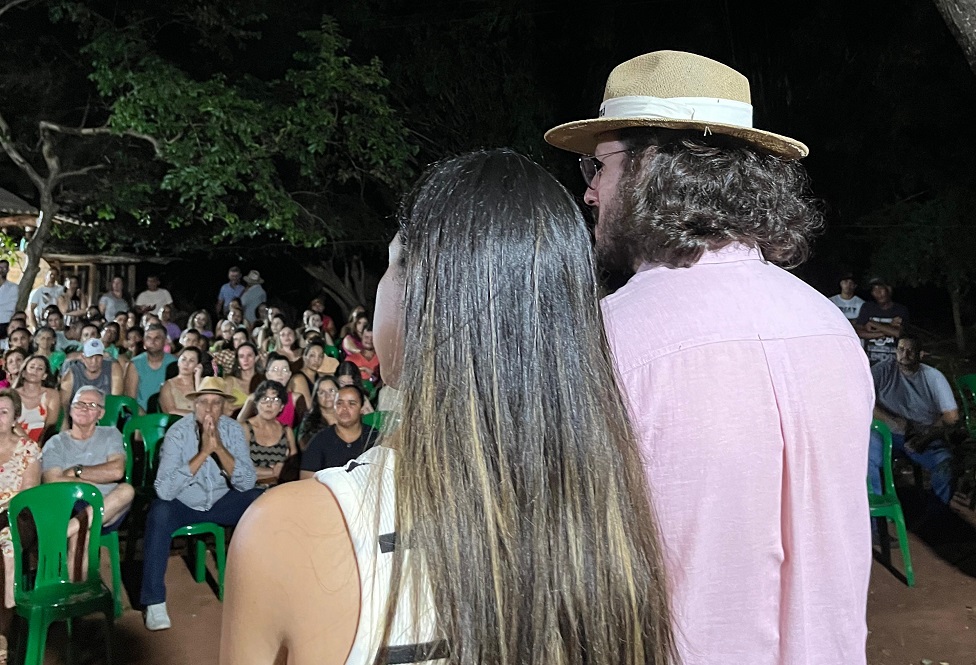 Primeira-dama Thayse Melo e prefeito Germino Roz - Foto: Divulgação